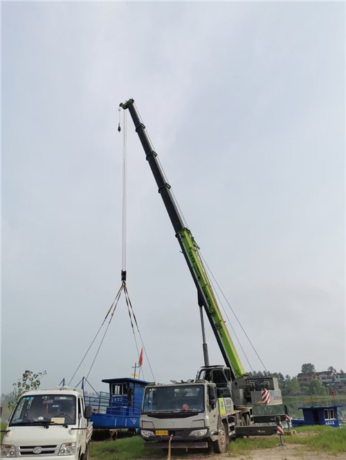 额敏县桥梁建设吊装案例